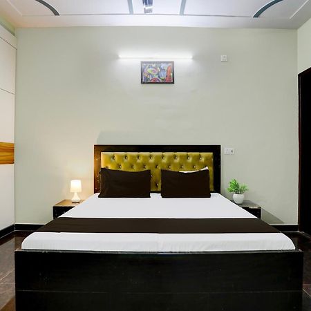 Hotel O Grand Epic Inn โนอิดา ภายนอก รูปภาพ