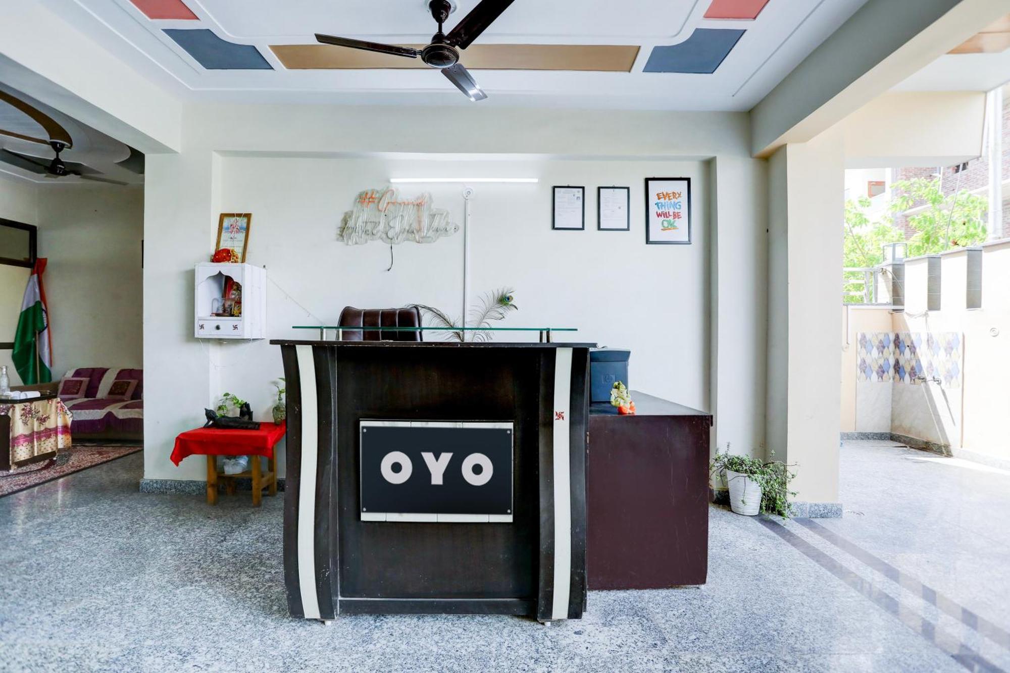 Hotel O Grand Epic Inn โนอิดา ภายนอก รูปภาพ